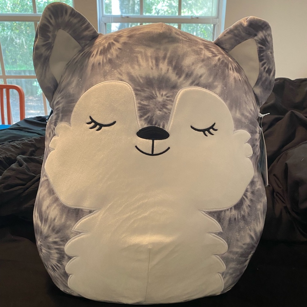 Tye dye Heidi Squishmallow NWT